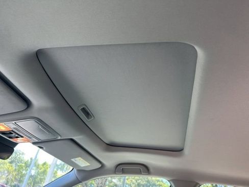 Used 2021 Honda Pilot Special Edition image 12