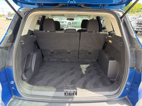 Used 2019 Ford Escape SE AWD/4WD image 17