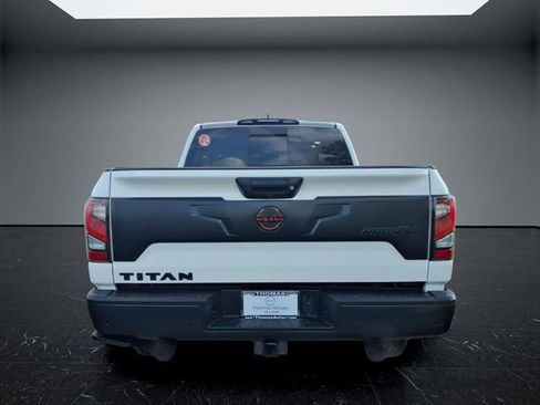 Used 2023 Nissan Titan PRO-4X w/ Pro-4x Convenience Package AWD/4WD image 6