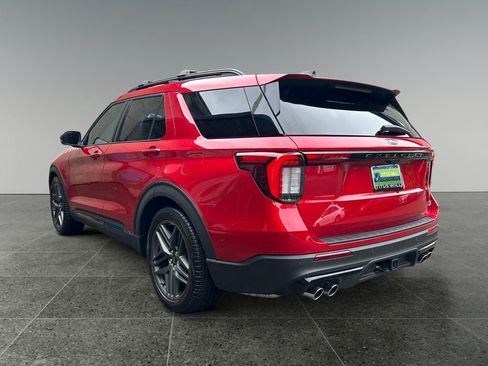 Used 2025 Ford Explorer ST w/ Sun And Sound Package AWD/4WD image 7