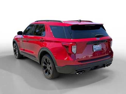 Used 2023 Ford Explorer ST w/ Equipment Group 401A AWD/4WD image 3