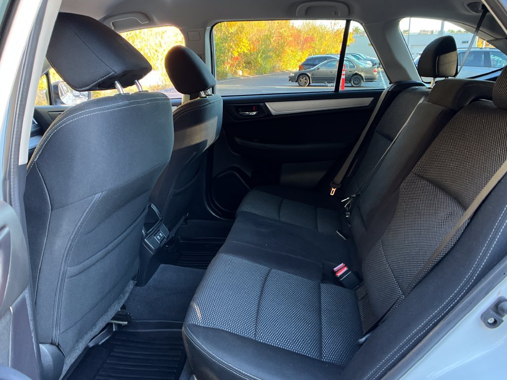 Used 2019 Subaru Outback 2.5i Premium AWD/4WD image 20