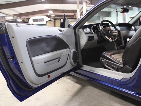 Used 2007 Ford Mustang GT Premium image 25