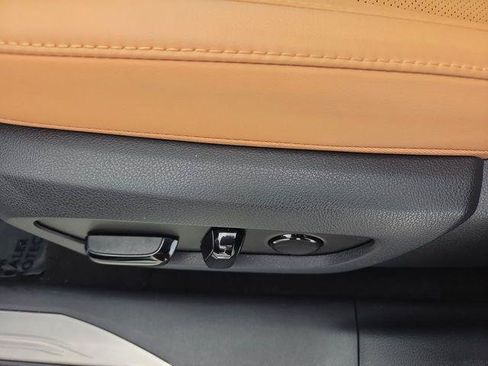 Certified 2025 Lexus RX 350 Premium w/ Accessory Package (Z1) FWD image 12