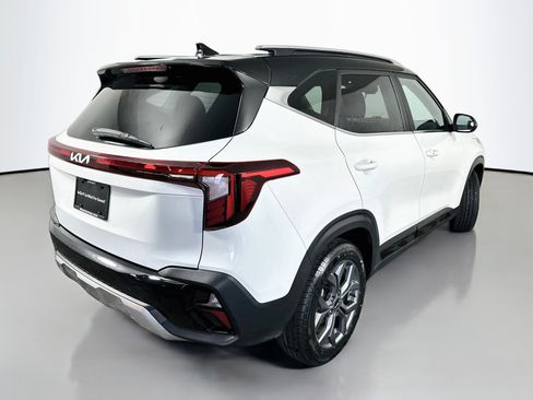 Certified 2024 Kia Seltos S FWD image 7