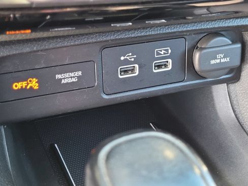Used 2022 Honda Civic Touring image 21