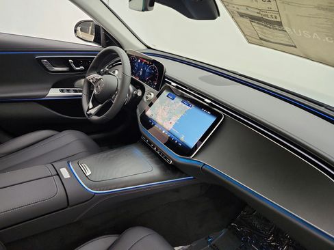 New 2027 Mercedes-Benz E 450 4MATIC Sedan image 14
