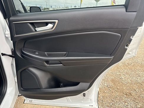 Used 2023 Ford Edge SEL image 35