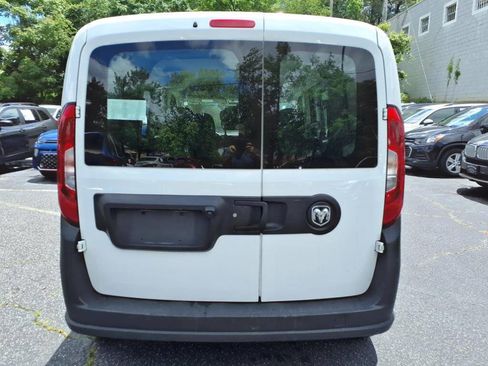 Used 2019 RAM ProMaster City Wagon image 4