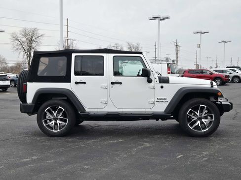 Used 2017 Jeep Wrangler Unlimited Sport w/ Quick Order Package 24S image 2
