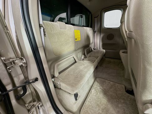 Used 2005 Toyota Tacoma 2WD Access Cab image 24