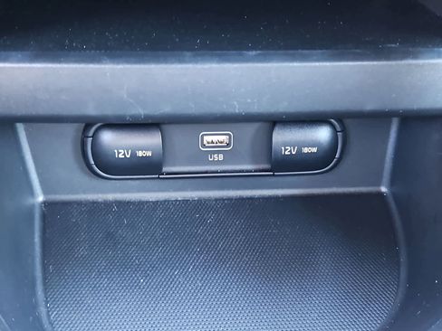 Used 2024 Kia Seltos LX AWD/4WD image 34