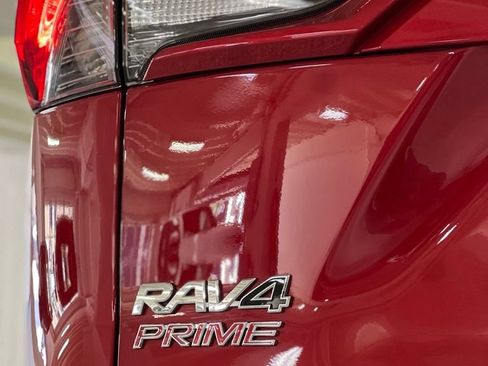 Certified 2024 Toyota RAV4 SE w/ Weather & Moonroof Package AWD/4WD image 10