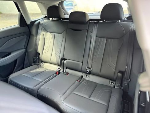 New 2026 Audi Q3 quattro 2.0T AWD/4WD image 28