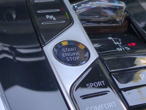New 2027 BMW X7 M60i AWD/4WD image 28