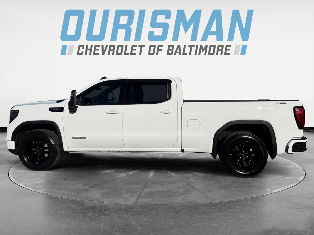 Used 2024 GMC Sierra 1500 Elevation w/ X31 Off-Road Package AWD/4WD image 3