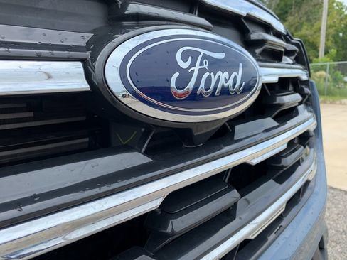 Used 2025 Ford Explorer Active w/ Active Comfort Package AWD/4WD image 41