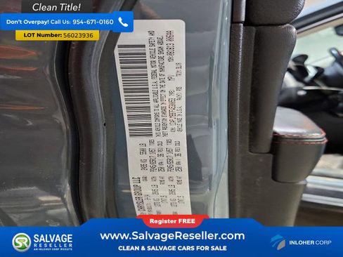 Used 2015 Jeep Cherokee Trailhawk w/ Comfort/Convenience Group AWD/4WD image 17