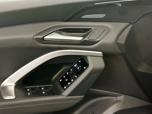 Certified 2025 Audi Q5 Premium AWD/4WD image 18