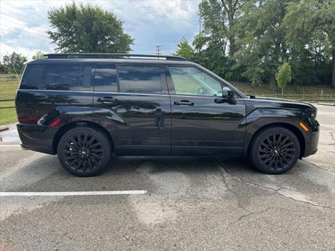 New 2025 Hyundai Santa Fe Calligraphy image 4