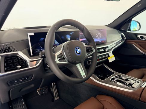 New 2026 BMW X5 xDrive50e AWD/4WD image 4