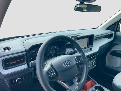 Used 2024 Ford Maverick XLT image 10