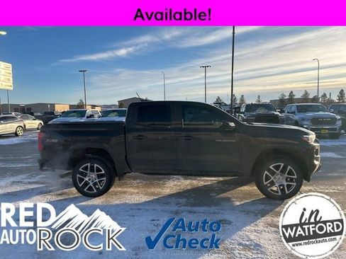 Used 2023 Chevrolet Colorado Z71 w/ Z71 Convenience Package 2 image 3