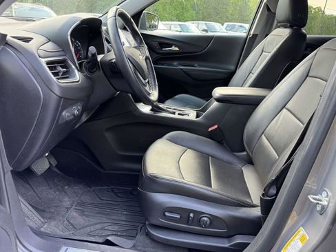 Used 2018 Chevrolet Equinox Premier FWD image 21