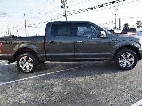 Used 2015 Ford F150 Platinum w/ Equipment Group 701A Luxury image 5