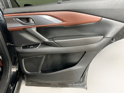 Used 2018 MAZDA CX-9 Signature image 32