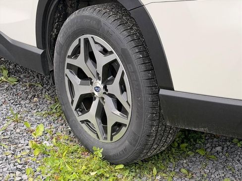 Used 2020 Subaru Forester Premium w/ Popular Package #1 AWD/4WD image 10