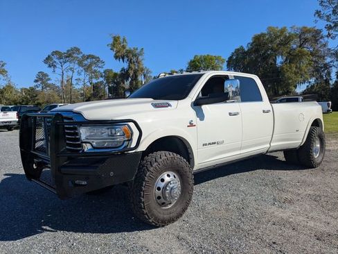Used 2022 RAM 3500 Limited AWD/4WD image 7
