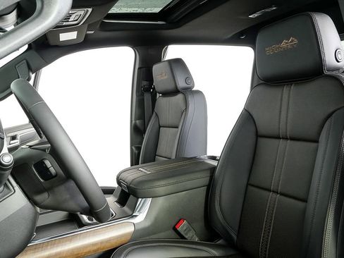 New 2026 Chevrolet Silverado 2500 High Country w/ Midnight Edition image 5