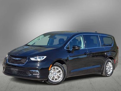 Certified 2024 Chrysler Pacifica Touring-L