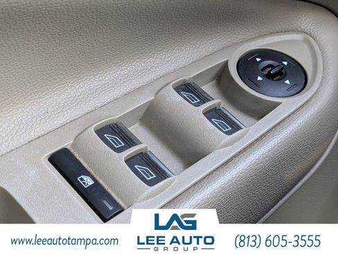 Used 2019 Ford Escape Titanium image 25