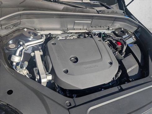 New 2026 Volvo XC90 B6 Ultra w/ Protection Package image 17