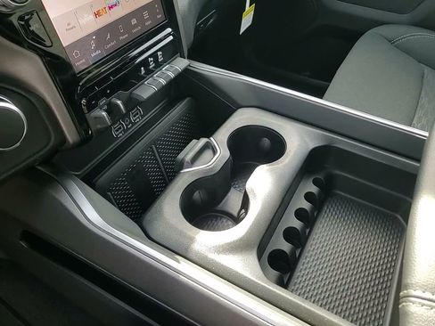 New 2026 RAM 1500 Big Horn AWD/4WD image 34