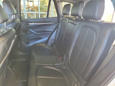 Used 2018 BMW X1 xDrive28i w/ Convenience Package image 16