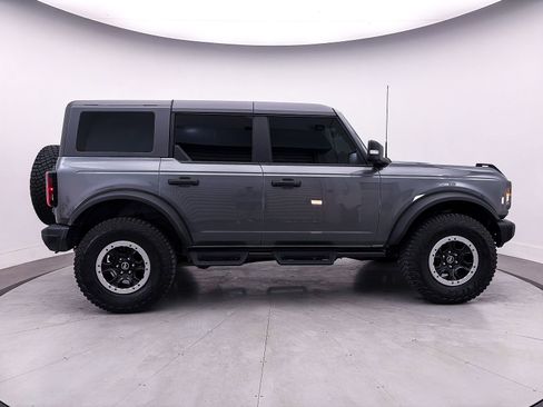 Used 2023 Ford Bronco Badlands image 39