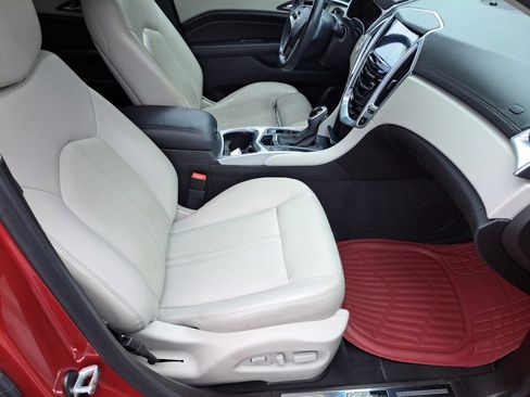 Used 2016 Cadillac SRX Luxury w/ Driver Awareness Package image 14