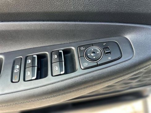 Used 2021 Hyundai Santa Fe SEL image 38