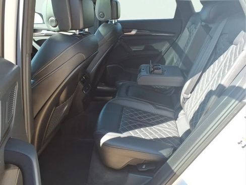 Used 2023 Audi SQ5 Premium Plus w/ Premium Plus Package AWD/4WD image 21
