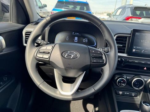 Certified 2024 Hyundai Venue SEL image 13