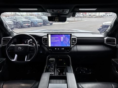 Used 2022 Toyota Tundra Platinum image 15