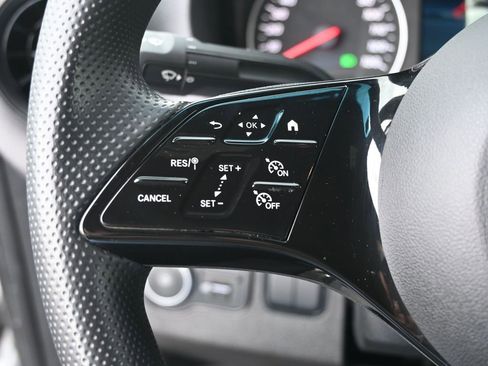 Used 2025 Mercedes-Benz Sprinter 2500 image 29