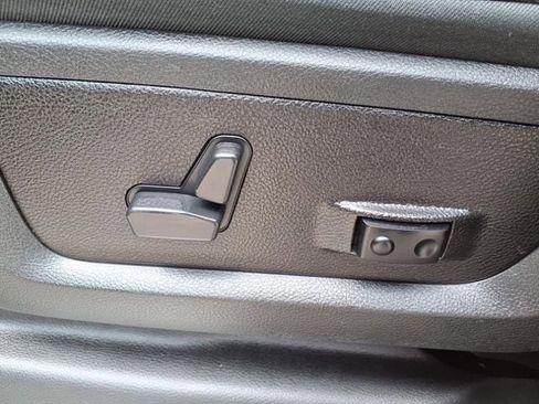 New 2025 RAM 3500 Limited image 14