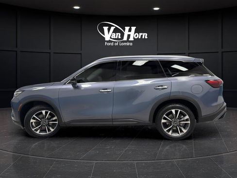 Used 2023 INFINITI QX60 Luxe AWD/4WD image 4