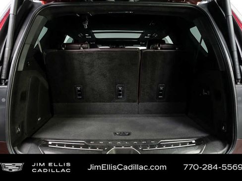 Used 2023 Cadillac Escalade Sport Platinum w/ LPO, ONYX Package image 32