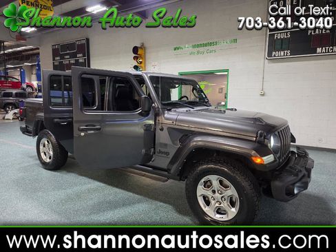 Used 2021 Jeep Gladiator Sport AWD/4WD image 1