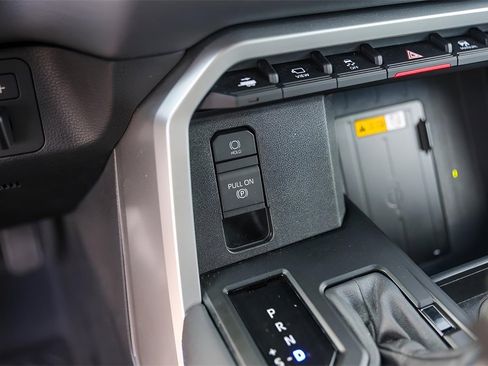 Used 2024 Toyota Tundra Platinum image 23